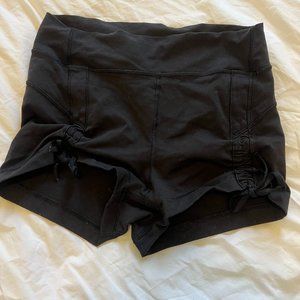 lululemon hot yoga short short - size M